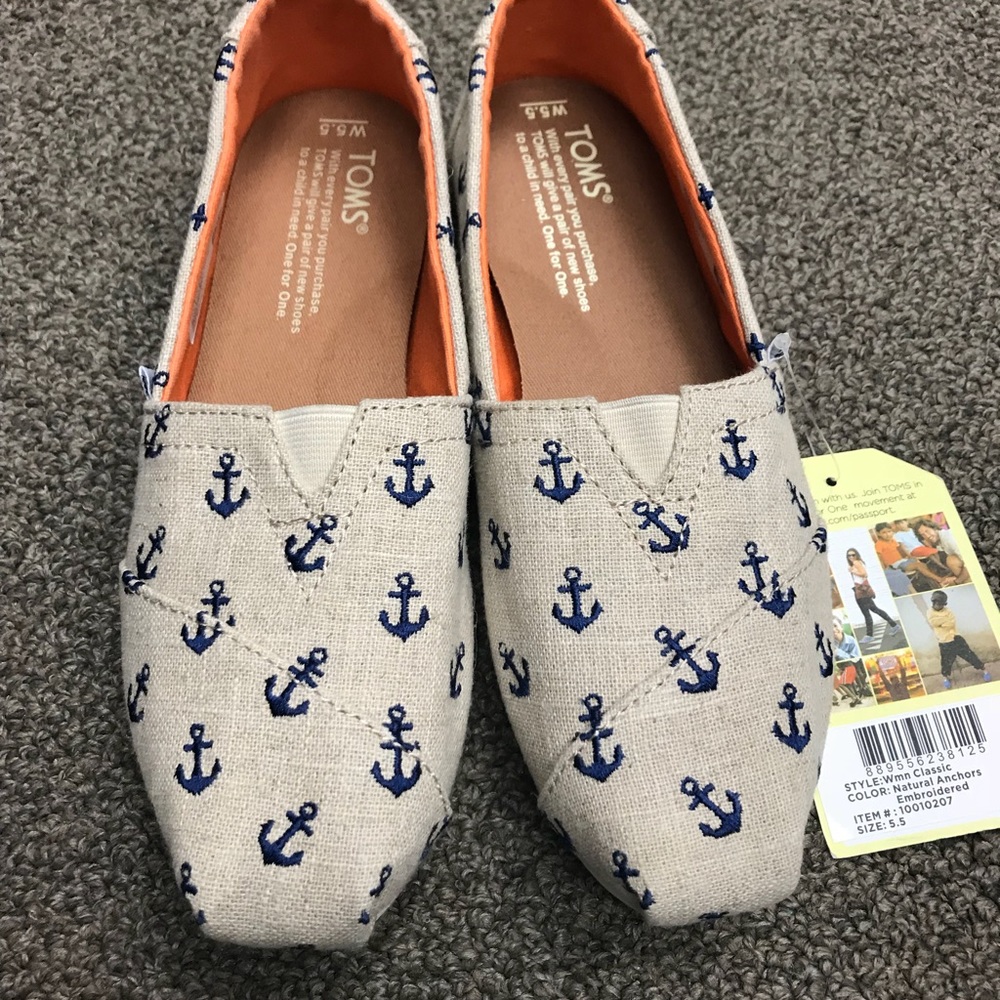Toms size 5.5